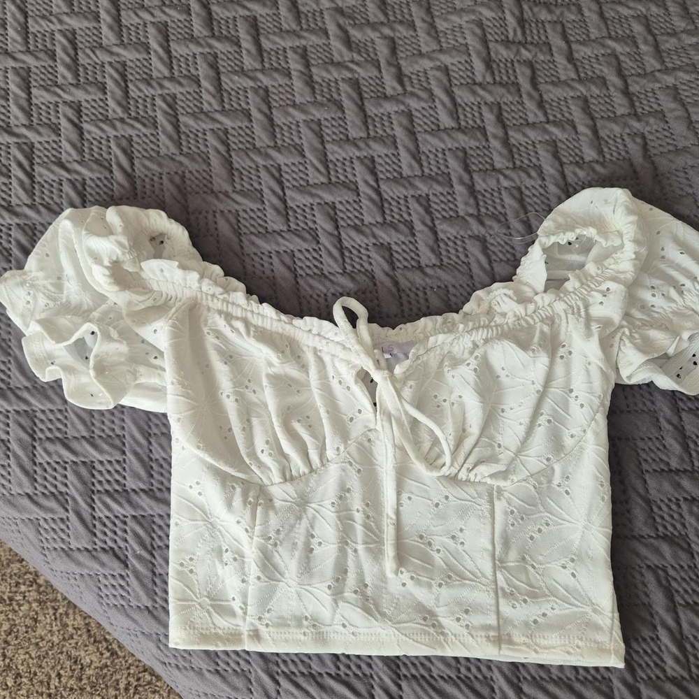 Iris White Puff Sleeve Crop Top